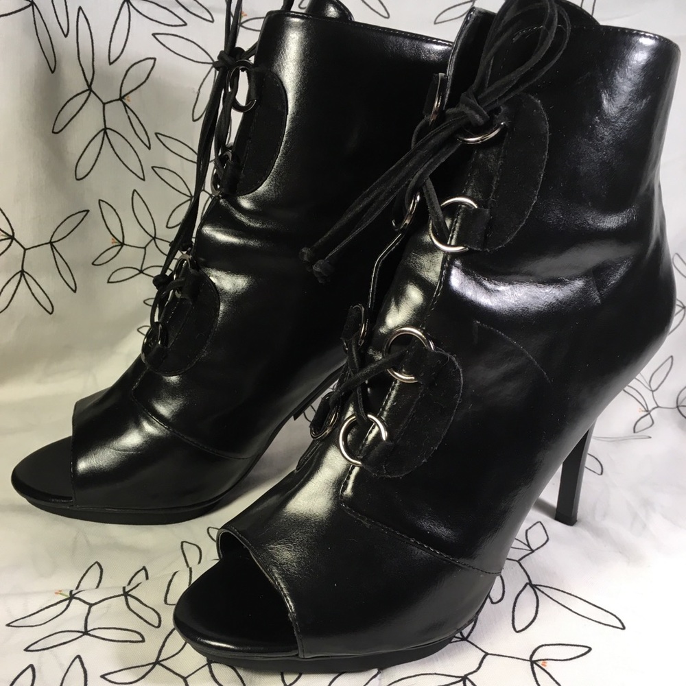 Worthington Peep Toe Heels